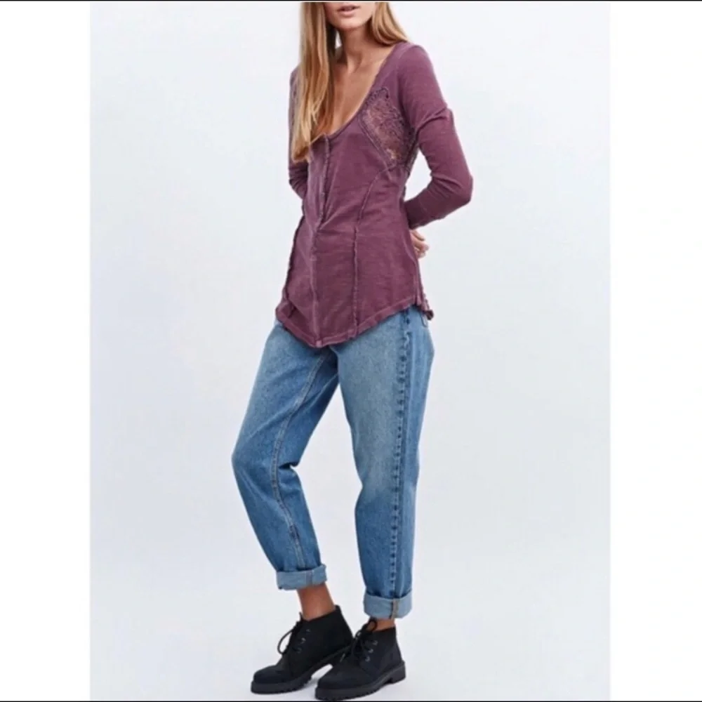 Free People 🌺purple long sleeve scoop neck fitted blouse XS